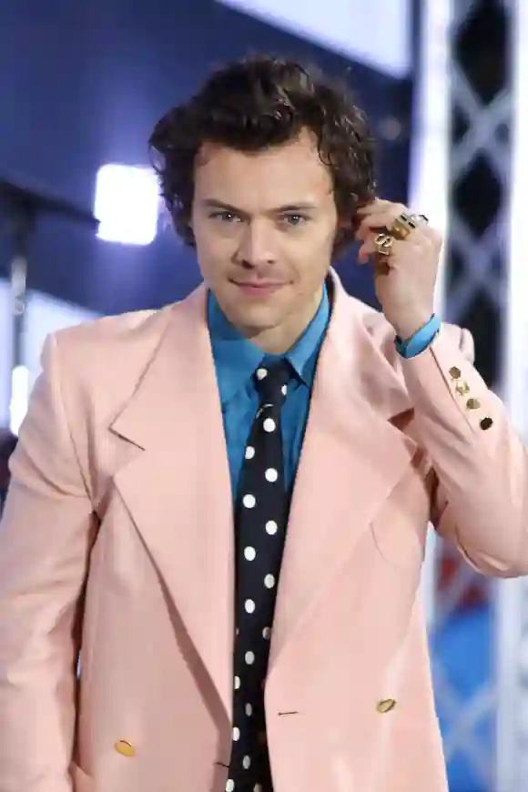 Harry Styles en el Today Show (NBC) el 26.02.2020 en Nueva York Harry Styles actuando en d