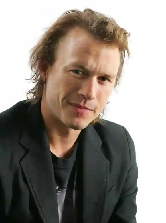 Heath Ledger (1979-2008). tragic celebrity deaths. Dark Knight Joker.