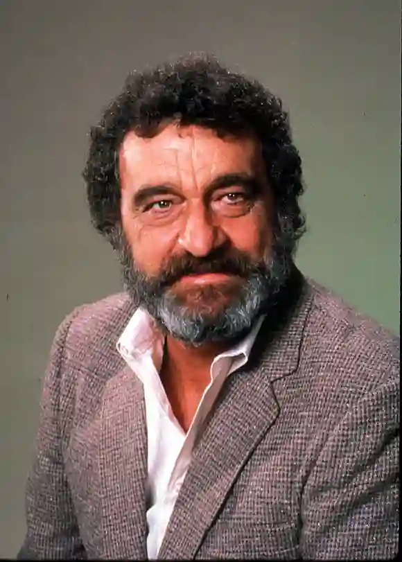 Highway to Heaven cast: "Mark Gordon" actor Victor French