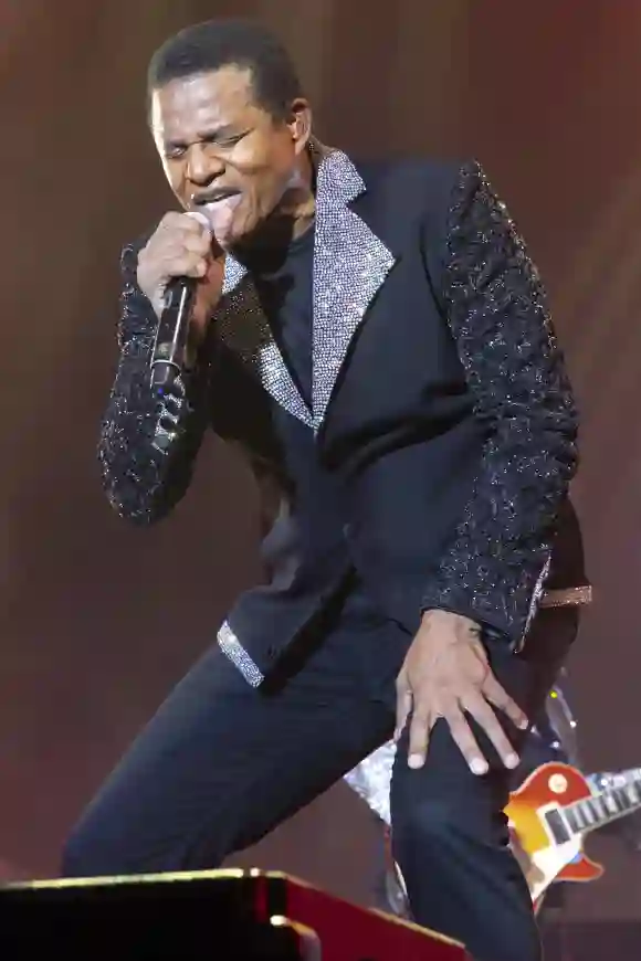 Les Jacksons se produisent au Rewind Festival North 2018 Jackie Jackson des Jacksons se produit au festival des années 80 Rewind Festiv...