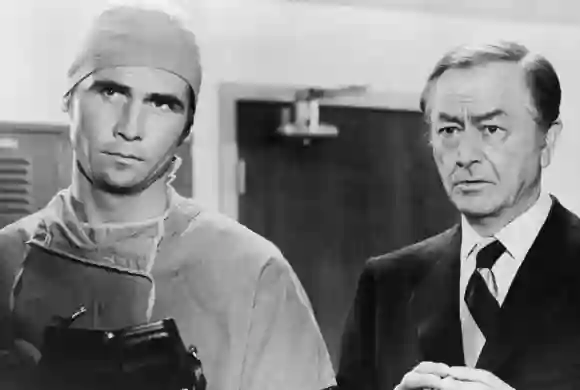 James Brolin & Robert Young In 'Marcus Welby, M.D.'