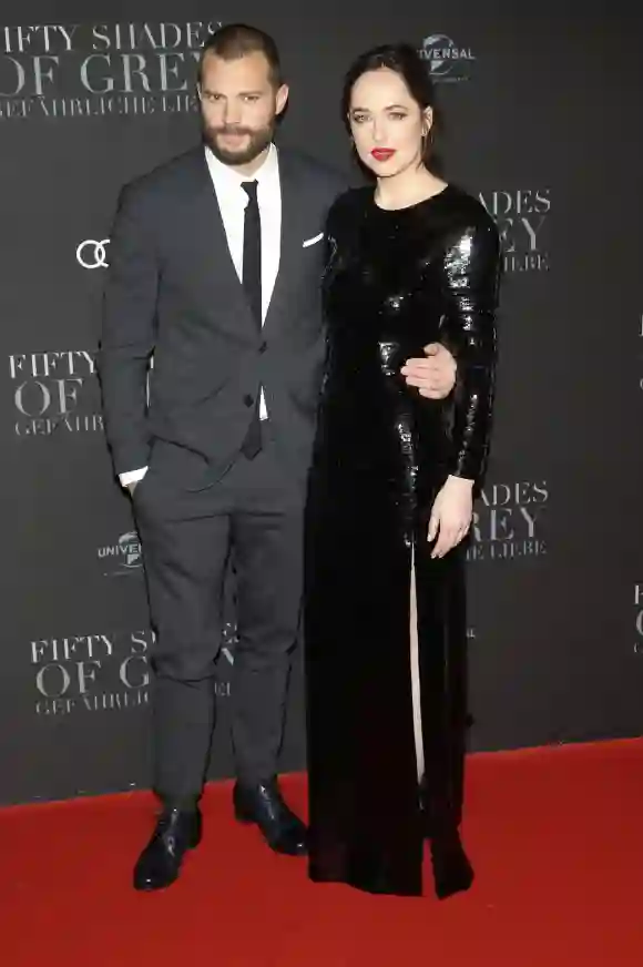 Jamie Dornan et Dakota Johnson à Hambourg lors de la première de "50 Shades Darker".