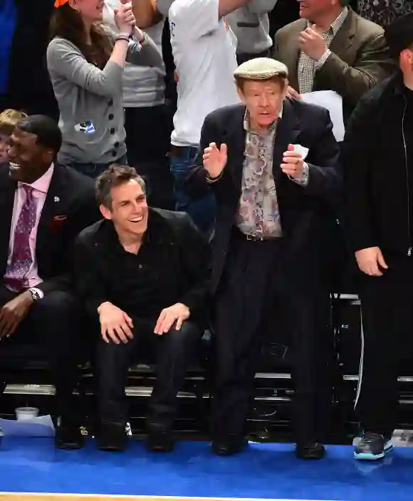 Jerry Stiller et Ben Stiller jouent au NBA
