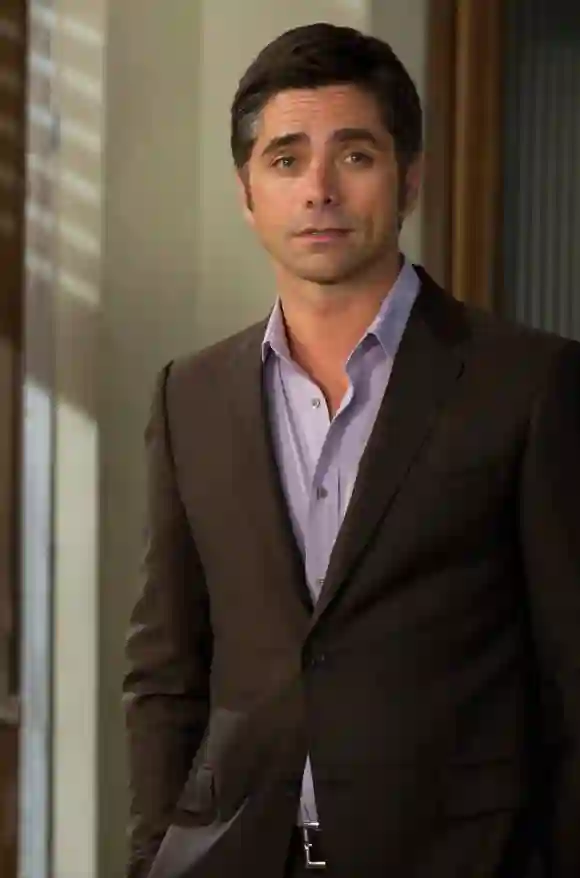 John Stamos como Ken Turner en La Ley y el Orden: UVE en la temporada 12.