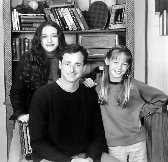 RAISING DAD, l-r: Kat Dennings, Bob Saget, Brie Larson, 2001-2012. ph: Murray De Atley/ WB Television Network/courtesy E