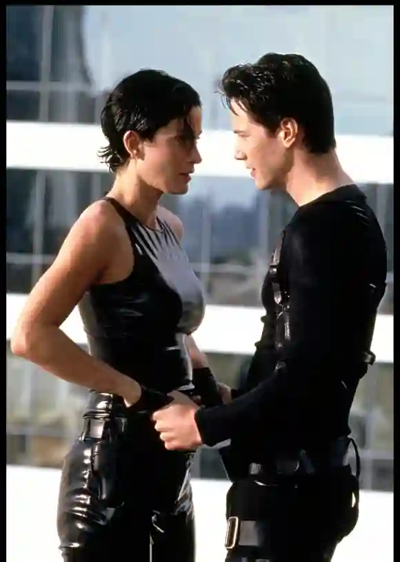 Keanu Reeves and Carrie-Ann Moss in 'The Matrix'