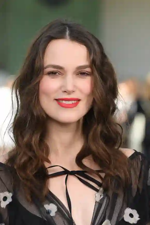 Keira Knightley attends the Chanel Cruise 2020 Collection : Photocall In Le Grand Palais