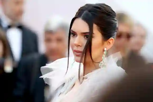 "Les Filles Du Soleil (Girls Of The Sun) Arrivées sur le tapis rouge - 71e Festival de Cannes