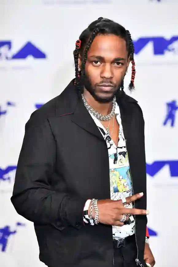 Kendrick Lamar attends the 2017 MTV Video Music Awards.
