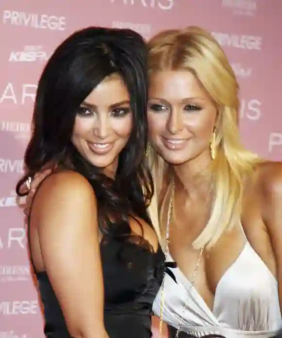 Kim Kardashian y Paris Hilton en 2006. Antes eran mejores amigas.