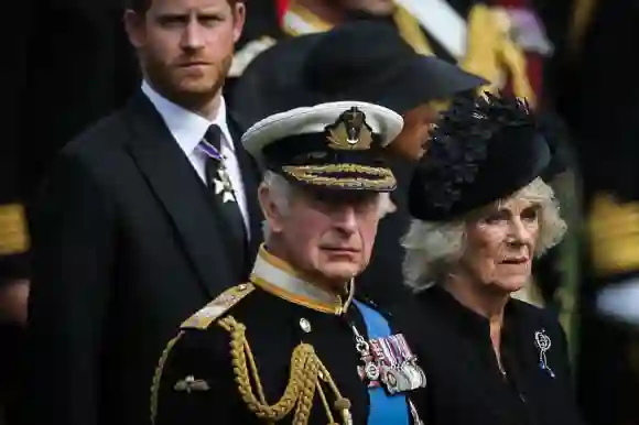 Le roi Charles III ne s'excusera pas du couronnement de Harry et Meghan Spare