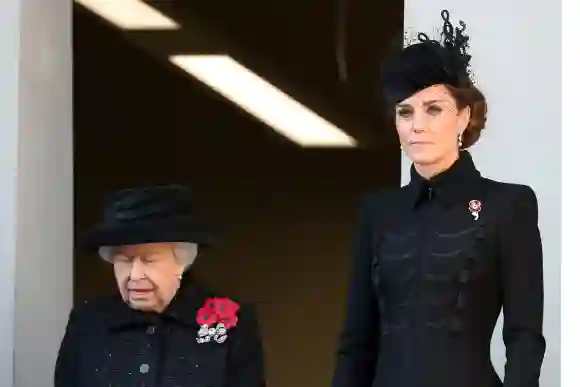 Queen Elizabeth and Duchess Kate