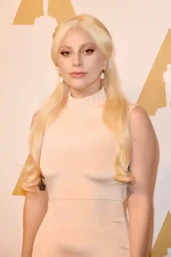 Lady Gaga en el almuerzo de los Oscar
