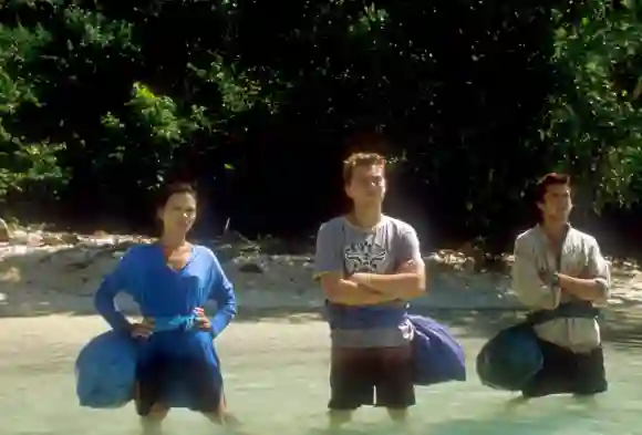 Leonardo DiCaprio, Virginie Ledoyen , la playa