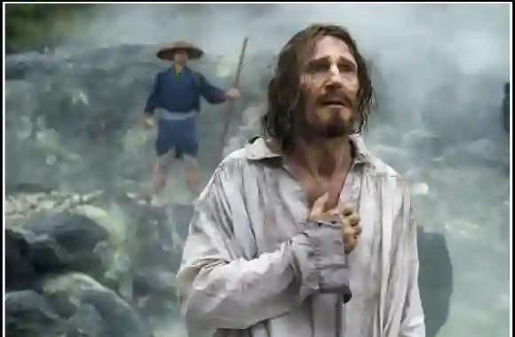 Liam Neeson en una escena de la película 'Silence'