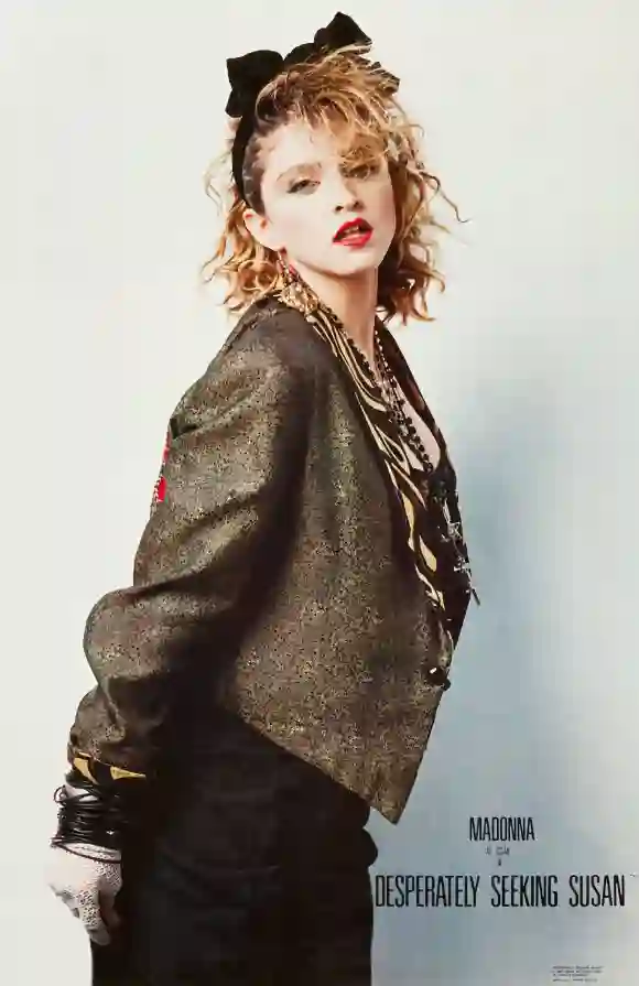 Madonna Poster Characters: Susan Film: Desperately Seeking Susan (USA 1985) Director: Susan Seidelman 29 March 1985 PUBL