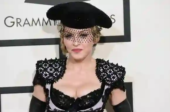 Madonna asiste a la 57ª Entrega Anual de los Premios Grammy