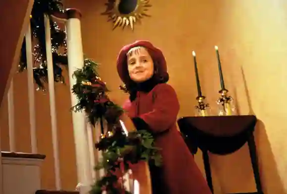 Mara Wilson Characters: Susan Walker Film: Miracle On 34th Street (1994)