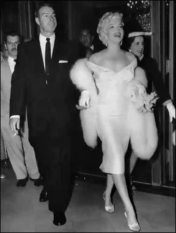 Marilyn Monroe with her second husband baseball legend Joe DiMaggio