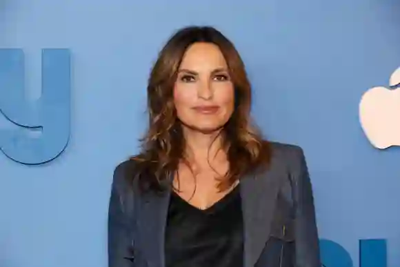 Mariska Hargitay épisode de Seinfeld Le pilote Jerry Jayne Mansfield blague L'implant