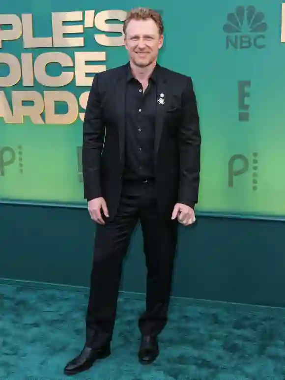 49th Annual People s Choice Awards 2024 SANTA MONICA, LOS ANGELES, CALIFORNIA, USA - FEBRUARY 18: Kevin McKidd arrives a