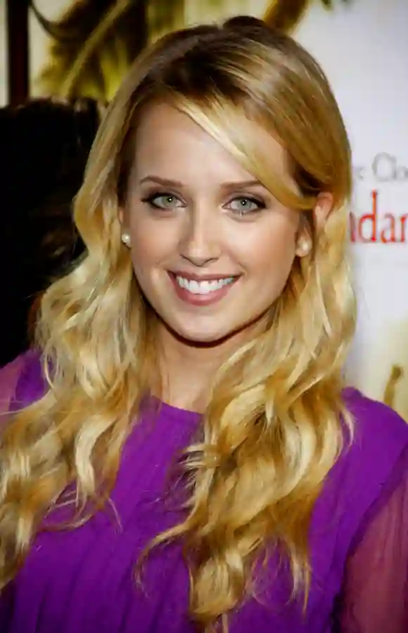 actress  Megan  Park  at  the  Los  Angeles  premiere  of  'The  Descendants'  held  at  the  AMPAS