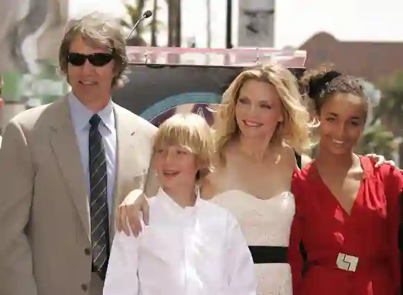 6 août 2007 Hollywood Californie USA Producteur DAVID E KELLEY avec enfants CLAUDIA ROSE JOHN HEN
