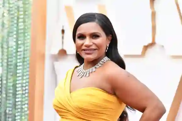 Mindy Kaling fait le point sur l'écriture de "Legally Blonde 3" et déclare que le scénario est "vraiment drôle à écrire".