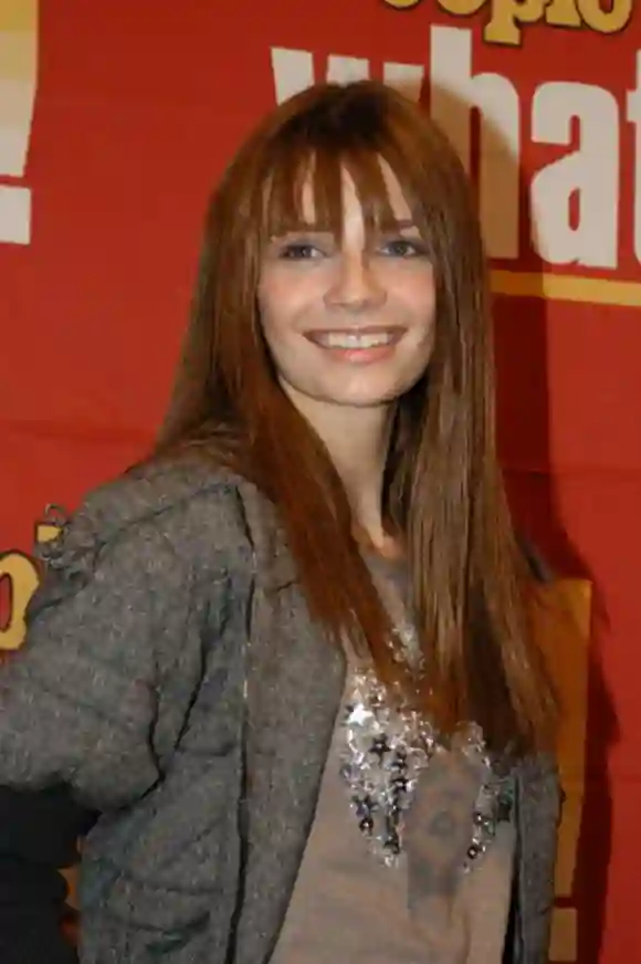 NEW YORK - 5 NOVEMBRE : L'actrice américaine d'origine anglaise Mischa Barton assiste aux célébrations de l'édition 2002 du magazine Teen People le 5 novembre 2002 à New York. (Photo par Steven Henry/Getty Images)