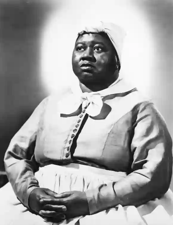 Most Influential Black Actresses-Hattie McDaniel