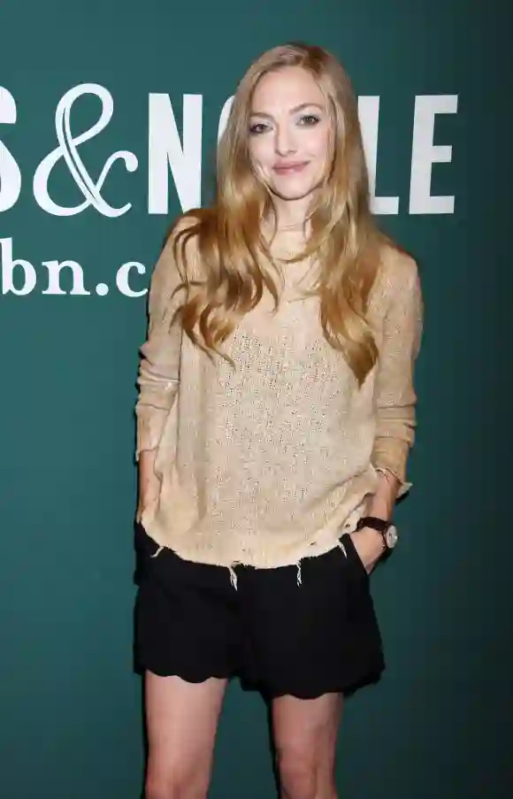 Amanda Seyfried attends a 'The Art of Racing in the Rain' book signing in LA 2019