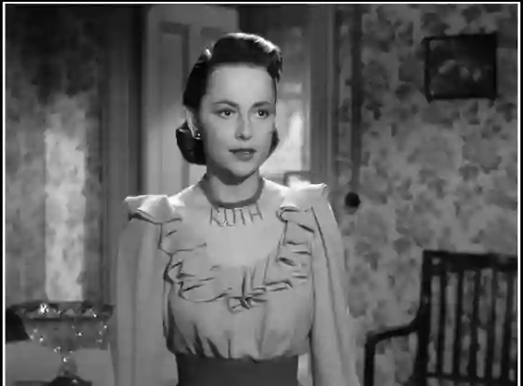 Olivia de Havilland en la película "El espejo oscuro