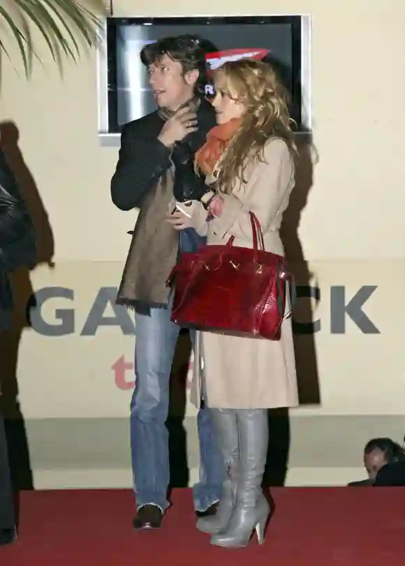 Paulina Rubio y Colate