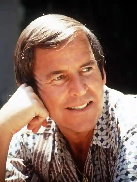 Jan 1 2011 W9224 PAUL LYNDE PUBLICATIONxINxGERxSUIxAUTxONLY ZUMAg49_
