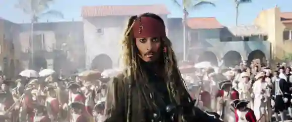 Johnny Depp in 'Pirates of the Caribbean: Dead Men Tell No Tales' (2017).