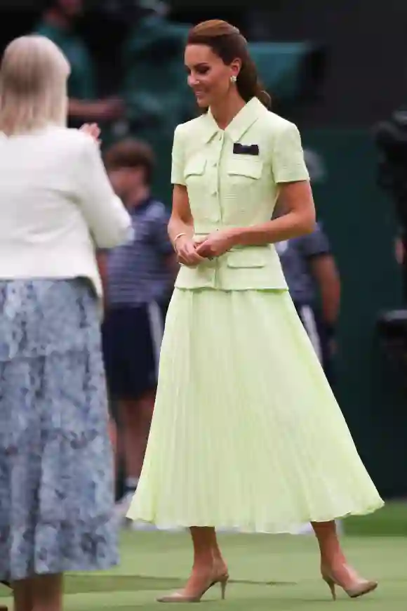 Mandatory Credit: Photo by Ella Ling/Shutterstock (14010522cg) Catherine Princess of Wales preparing to present the Venu