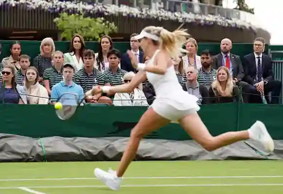 Britain's Catherine (3L), Princess of Wales, alongside former tennis players Deborah Jevans (2L) and Laura Robson (4L), watch Katie Boulter in action against Daria Saville during a tennis match at The All England Tennis Club in Wimbledon, southwest London, on the second day of the 2023 Wimbledon Championships on July 4, 2023. (Photo by Zac Goodwin / POOL / AFP) / RESTRICTED TO EDITORIAL USE (Photo by ZAC GOODWIN/POOL/AFP via Getty Images)