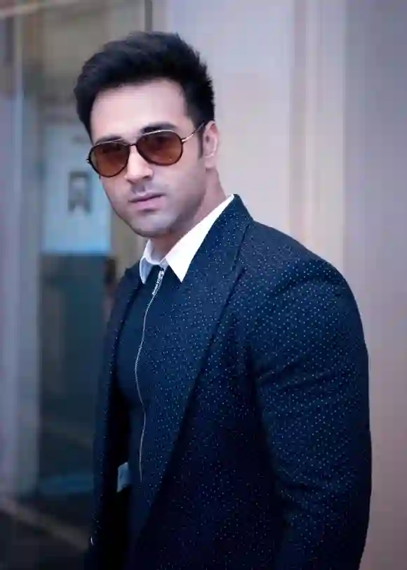 NEW DELHI INDIA MARCH 5 Bollywood actor Pulkit Samrat poses during an exclusive interview with H