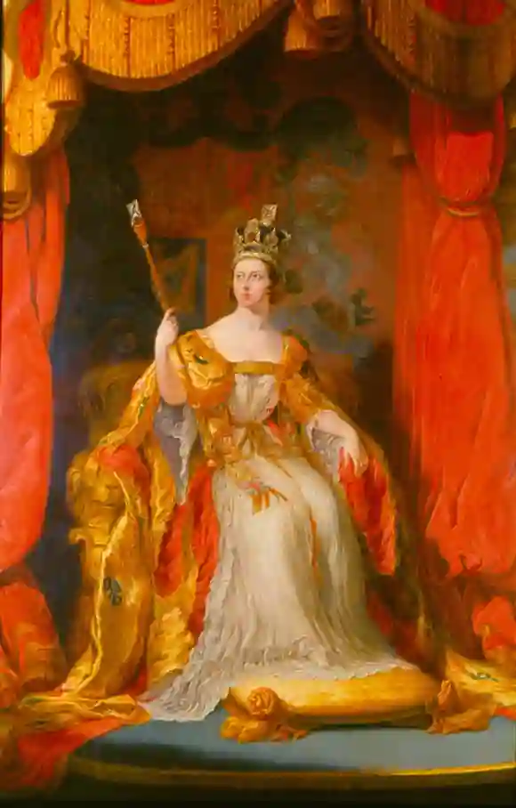 La reina Victoria en su coronación en 1838, pintura de George Hayter.