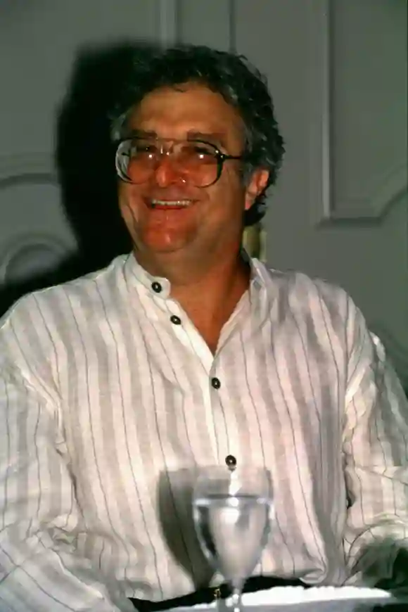 Randy Newman participe à un déjeuner à Berlin en 1994