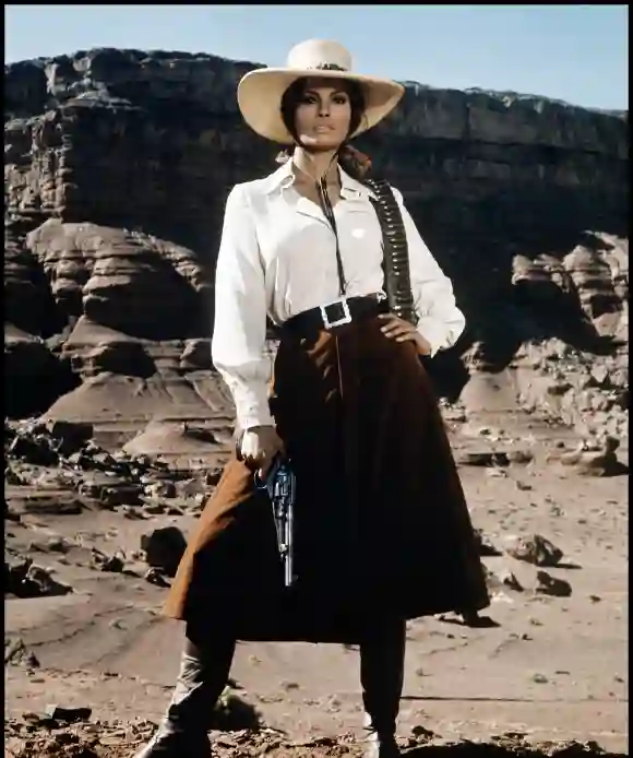 Raquel Welch 'Bandolero!' 1968