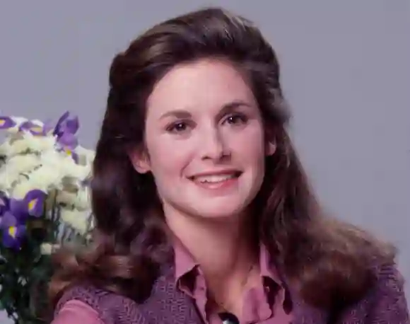 Remington Steele Cast : Hier et aujourd'hui aujourd'hui 2021 2022 où sont-ils acteur actrice stars Pierce Brosnan NBC séries télévisées