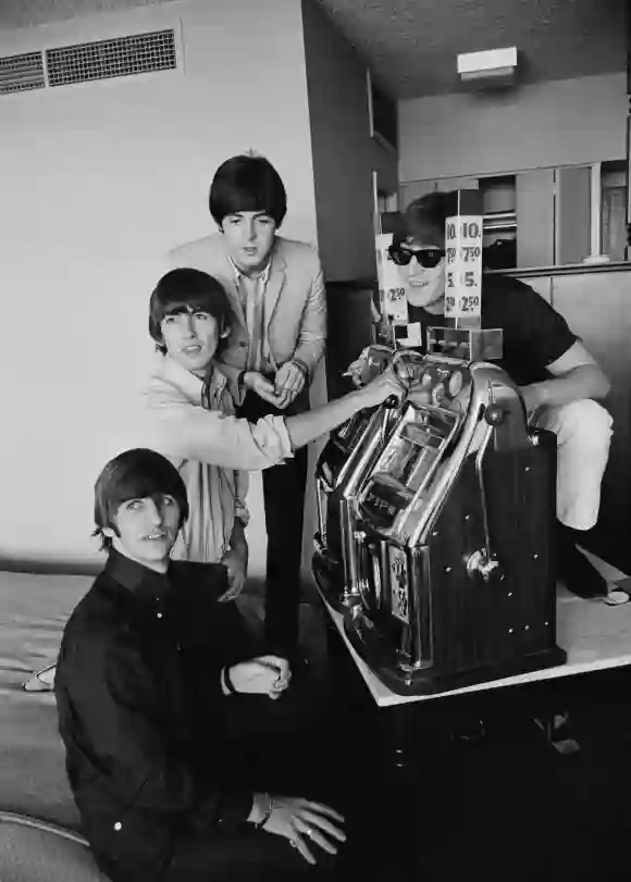 Paul McCartney, George Harrison, Ringo Starr y John Lennon