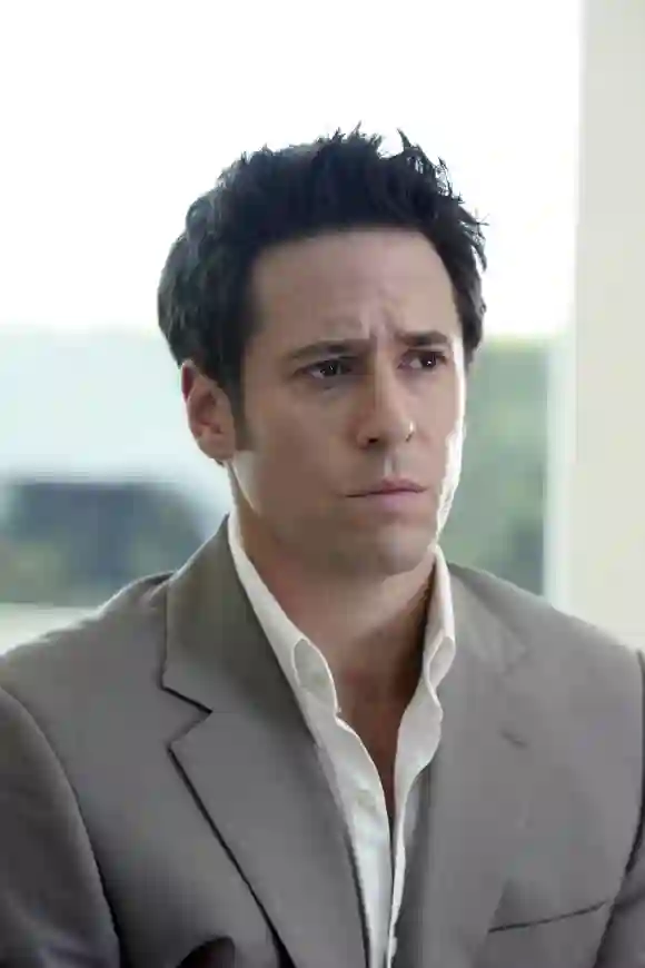 Rob Morrow fue el actor principal en la serie, jugando el papel de Don Eppes. Después de que finalizara el programa, el actor tuvo varios proyectos pequeños, notablemente ‘Atlas Shrugged: Part III’. También ha estado en varias series de televisión, como ‘Chicago P.D.’ y ‘Hawaii Five-0’.