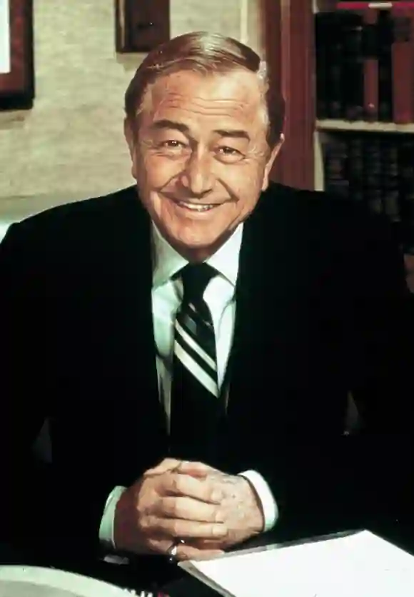 Robert Young Characters: Dr. Marcus Welby Film: Marcus Welby, M.D. (1969) Director: David Victor 23 September 1969 PUBLI