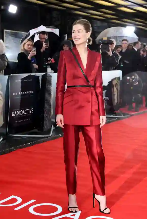 Rosamund Pike attends the "Radioactive" UK Premiere.