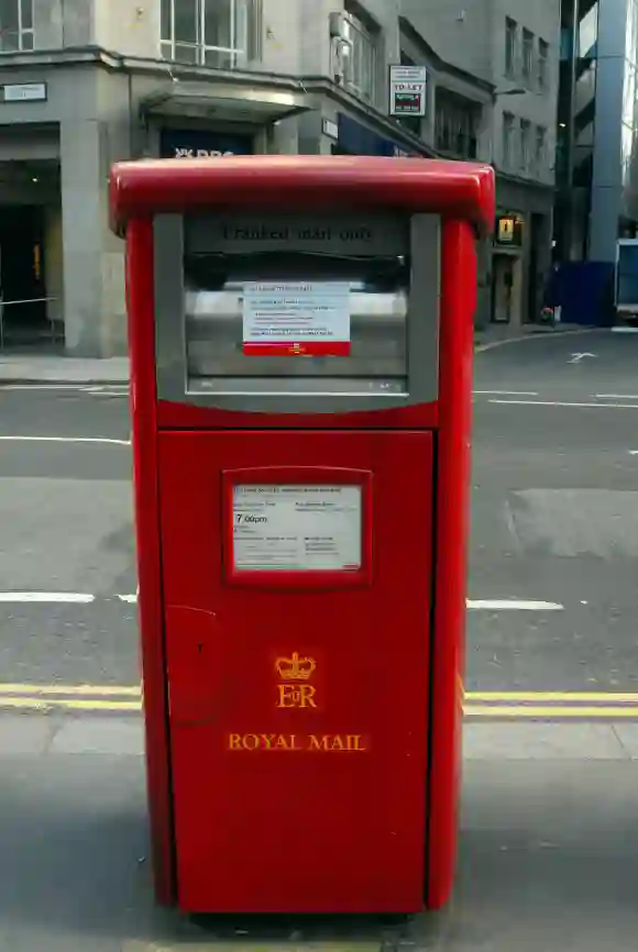 Red Royal Mail post box in London