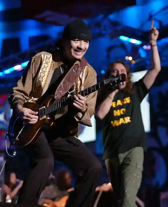 Carlos Santana y Fher de Maná