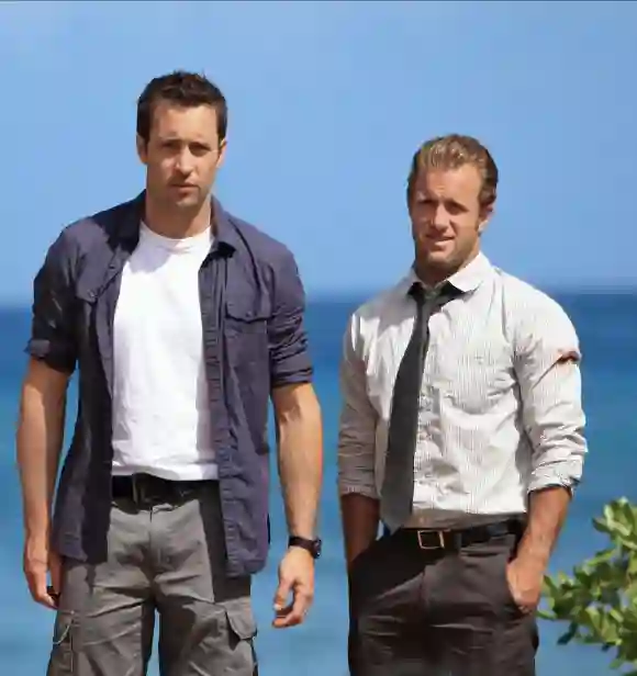 'Hawaii Five-0' Actor Scott Caan Returning To new TV show crime Series Topangaland 2021 news SEAL Team CBS star