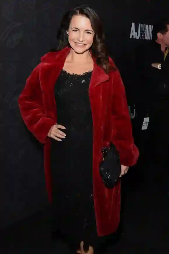 Kristin Davis assiste à la première de la saison 1 de Netflix "AJ And The Queen" 2020